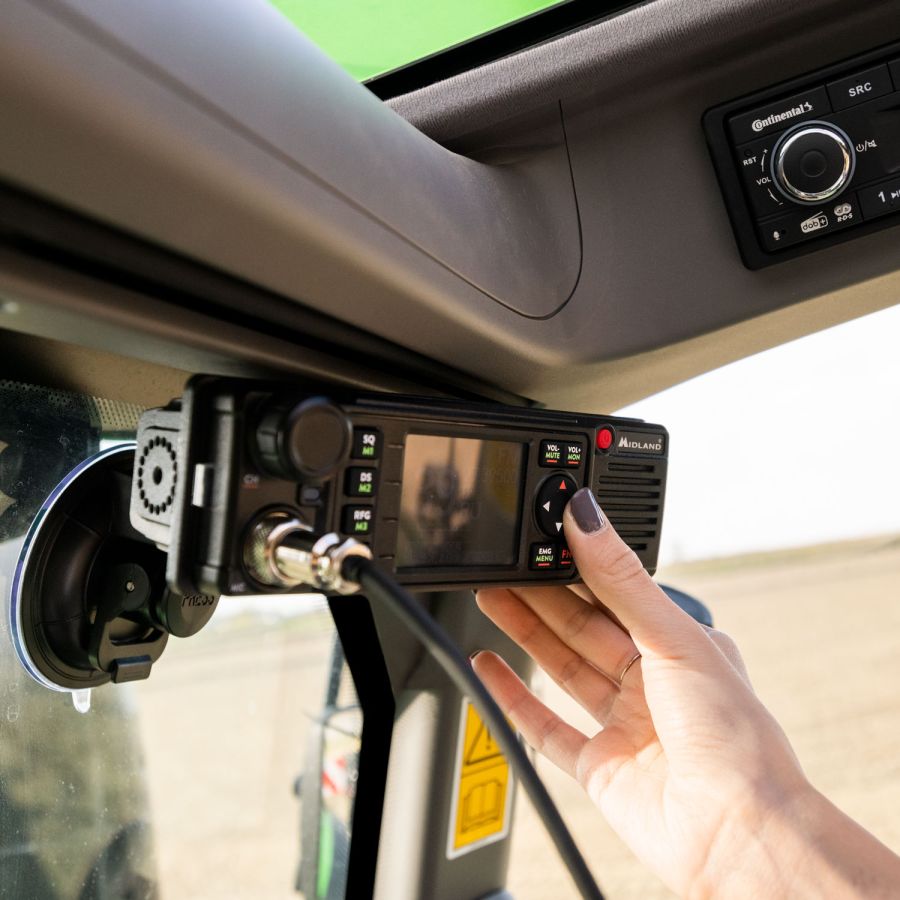 Midland 88 CB Radio 