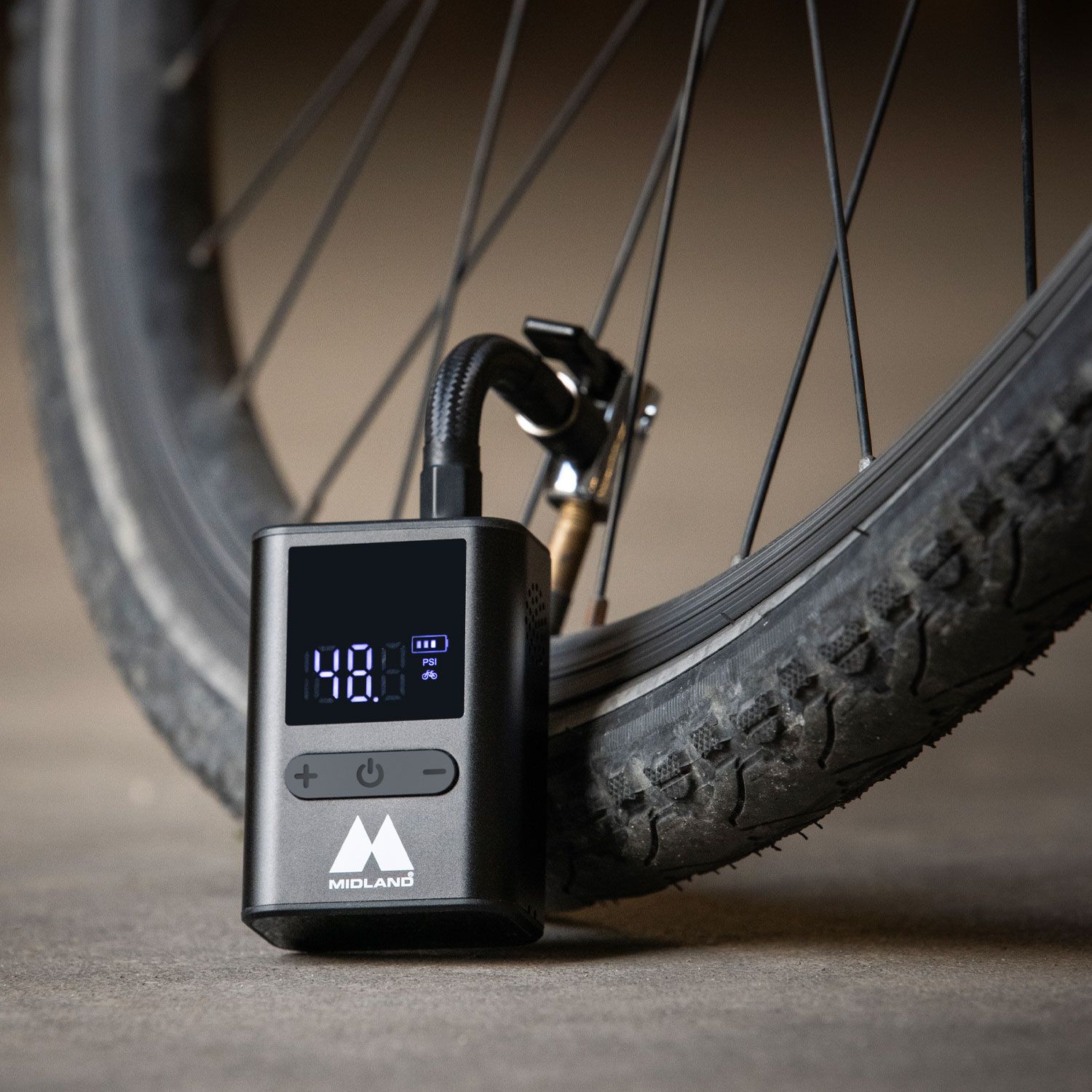Enerpump Mini - Power bank with air compressor