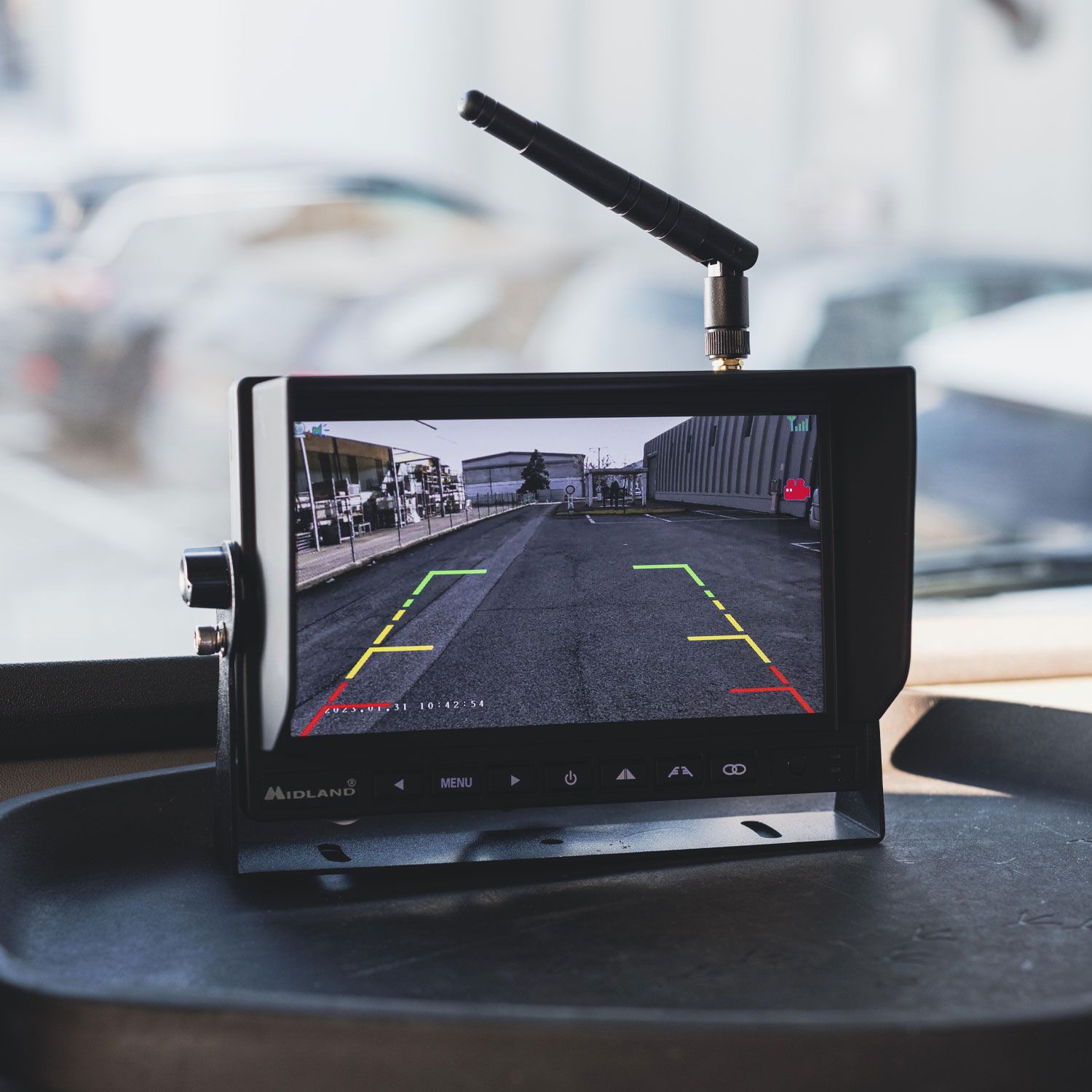 Midland Truck Guardian Pro Wireless Dash Cam 