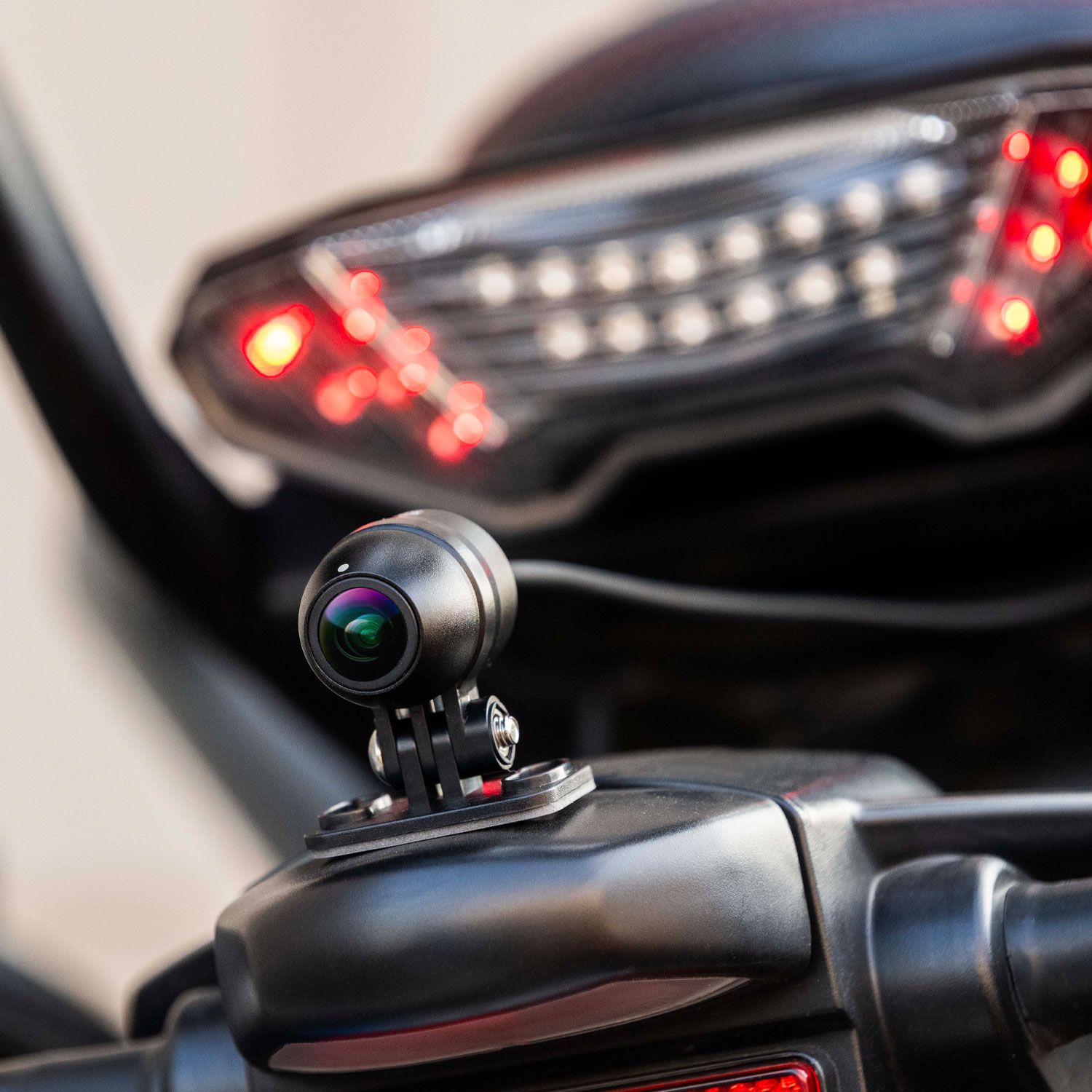 BikePlay Guardian - CarPlay and Android Auto for Your Motorcycle